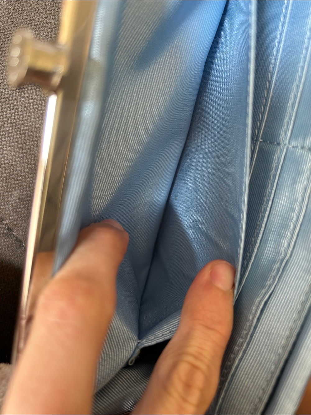 Hobo Lauren Silver Clutch - Picture 10 of 14